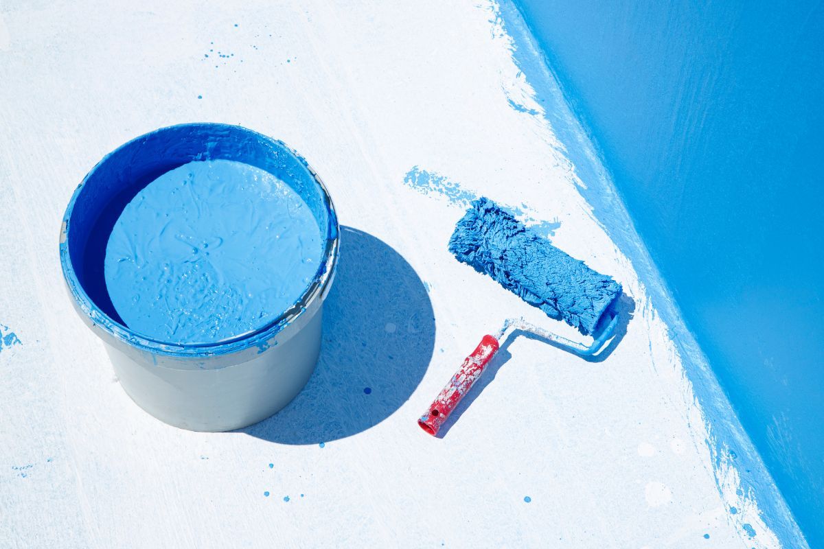 Protéger les murs des infiltrations d'eau avec la peinture Etanche